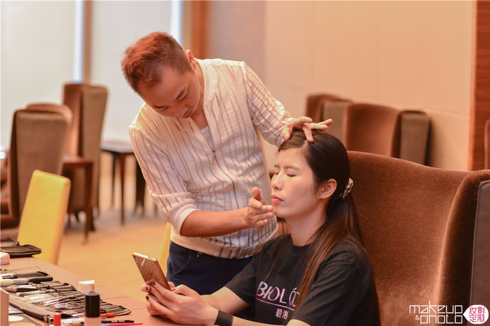 深圳模特化妝,深圳活動化妝,深圳晚宴妝化妝師