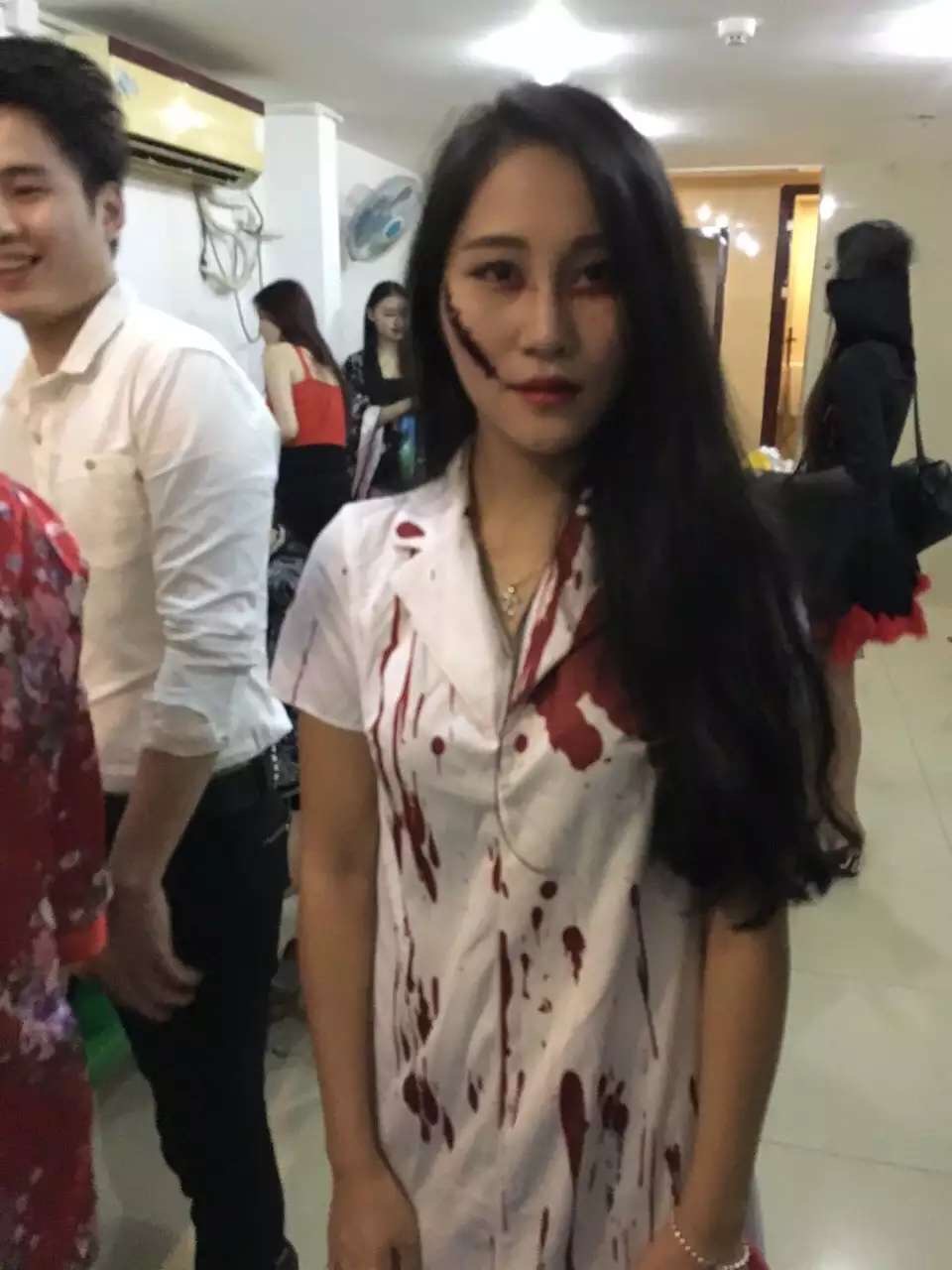 深圳萬圣節(jié)化妝,深圳萬圣節(jié)化妝師,深圳鬼節(jié)化妝師