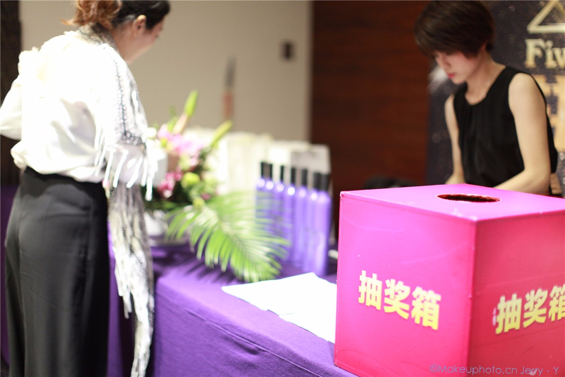 深圳年會化妝,深圳化妝師,深圳攝影師
