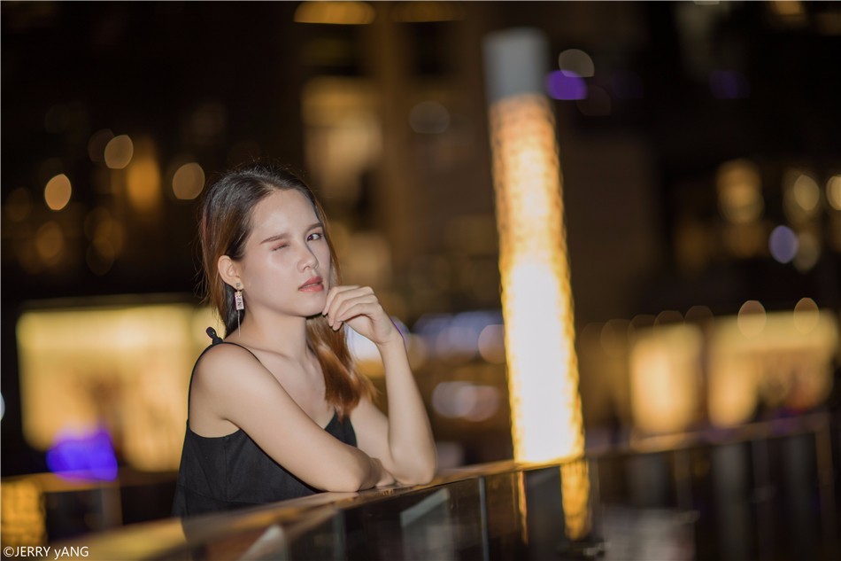 夜景人像,夜景人像拍攝,深圳攝影師約拍